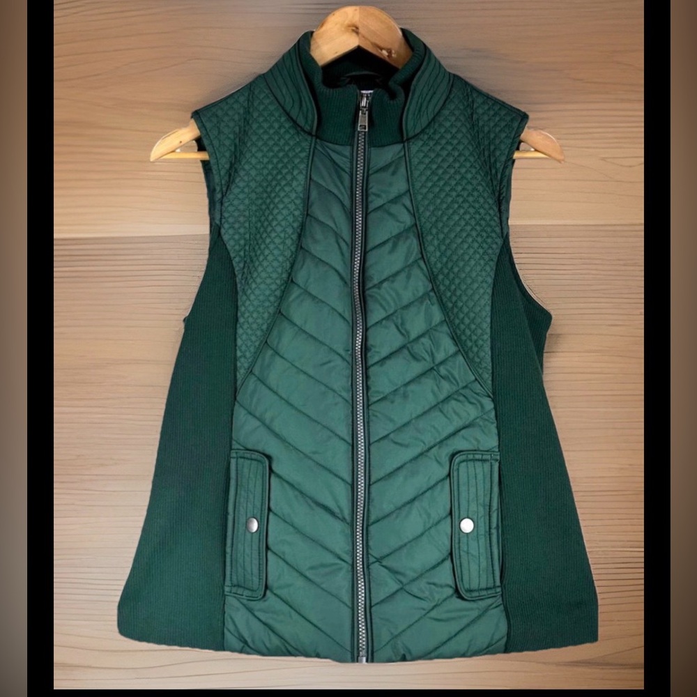 LuLaRoe Forest Green Hunter Quilted Vest NWT Womans Sz. Large Zipper Stretch